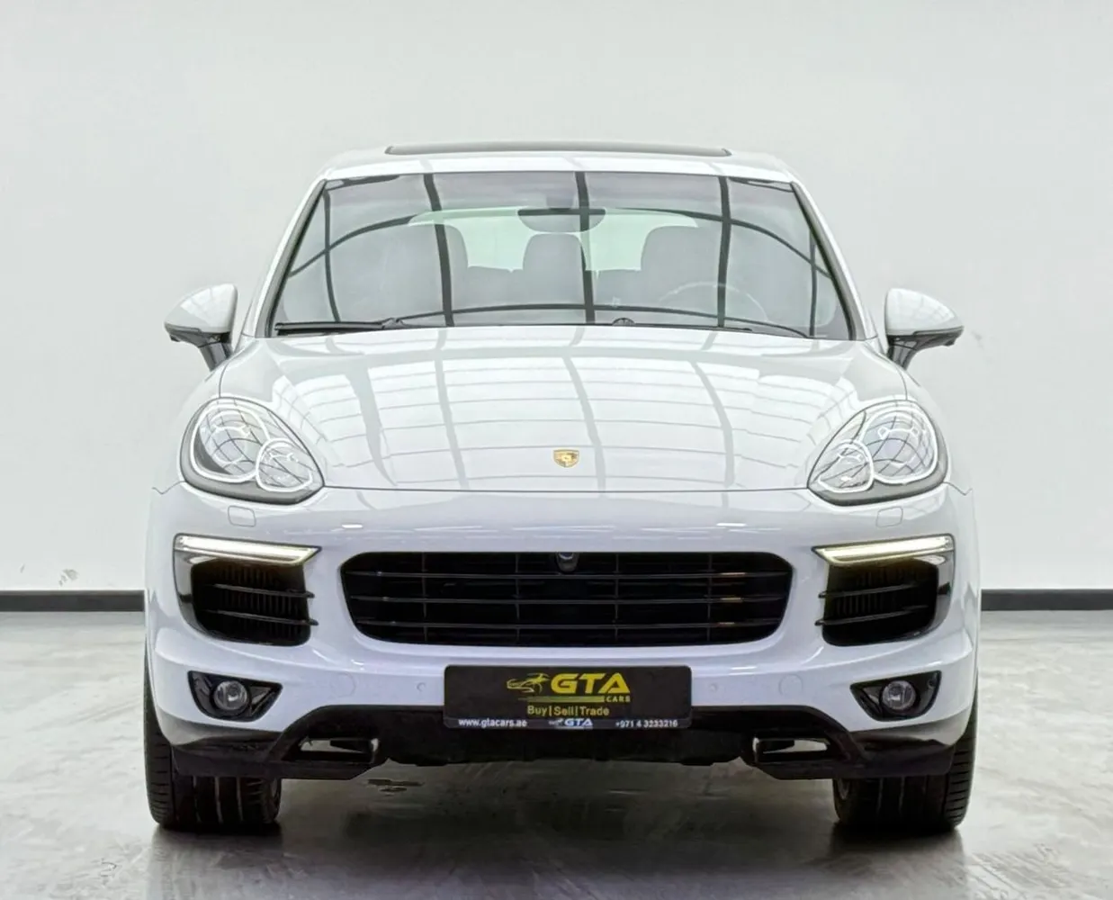 Porsche Cayenne S photo 3