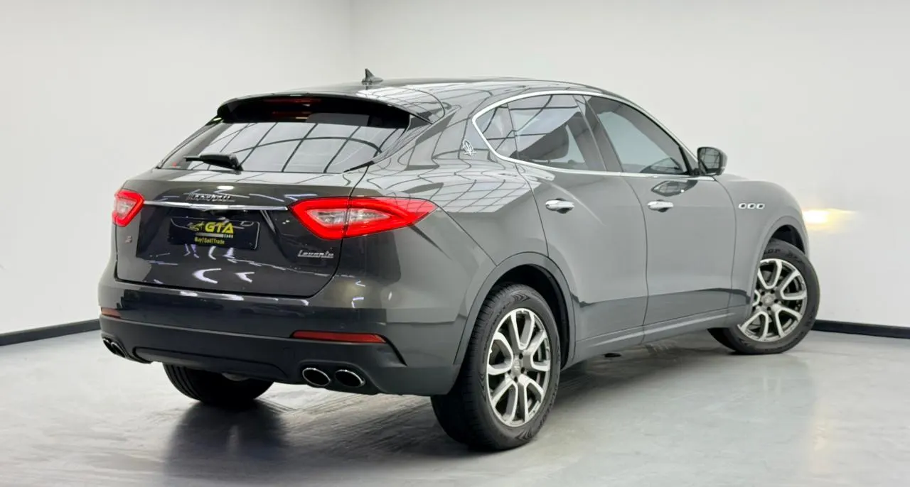 Maserati Levante S photo 6