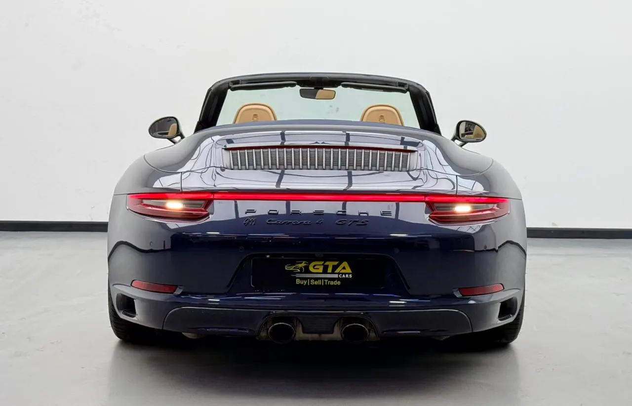 Porsche 911 Carrera 4 GTS Cabriolet photo 7