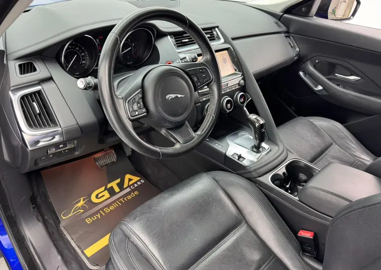 Jaguar E-Pace P200 S