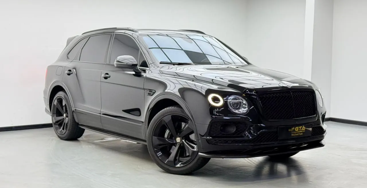 Bentley Bentayga Signature photo 2