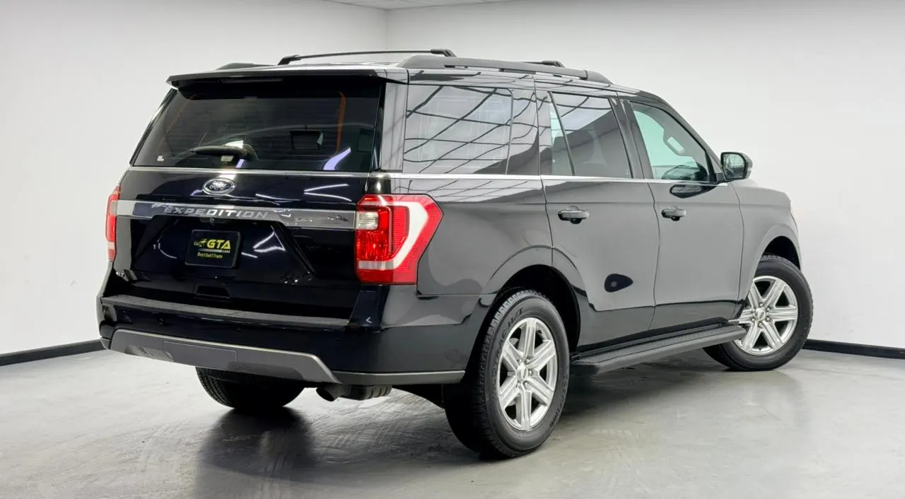 Ford Expedition XLT photo 6