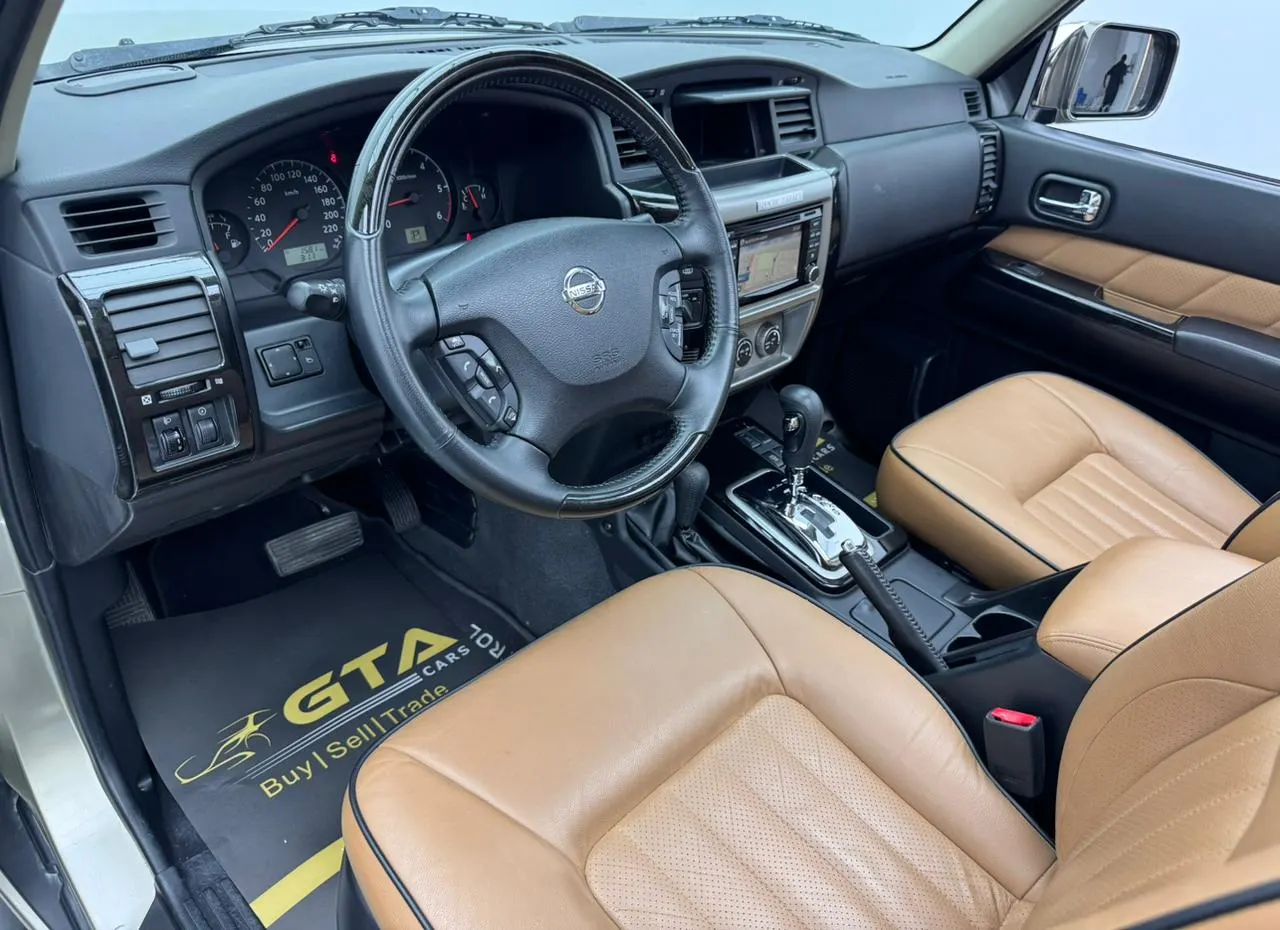 Nissan Patrol Super Safari 4800 VTC