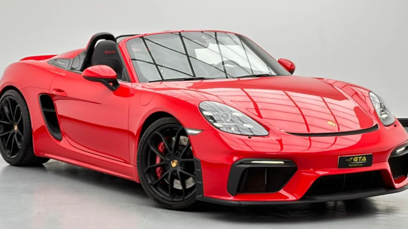 Porsche 718 Spyder photo 2