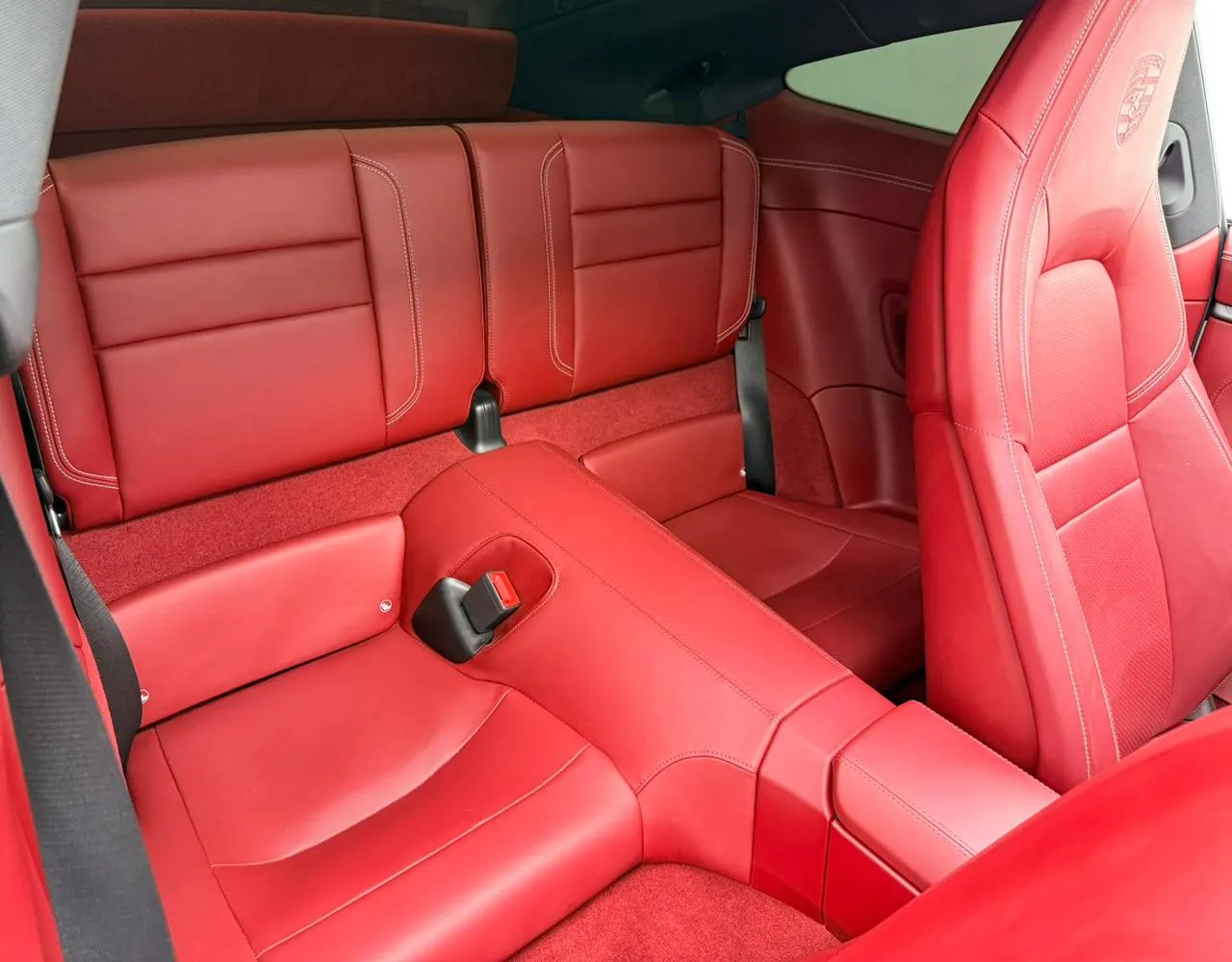 Porsche 911 Carrera