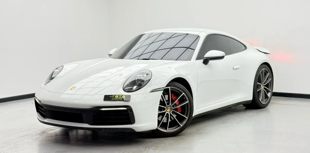 Porsche 911 Carrera photo 5