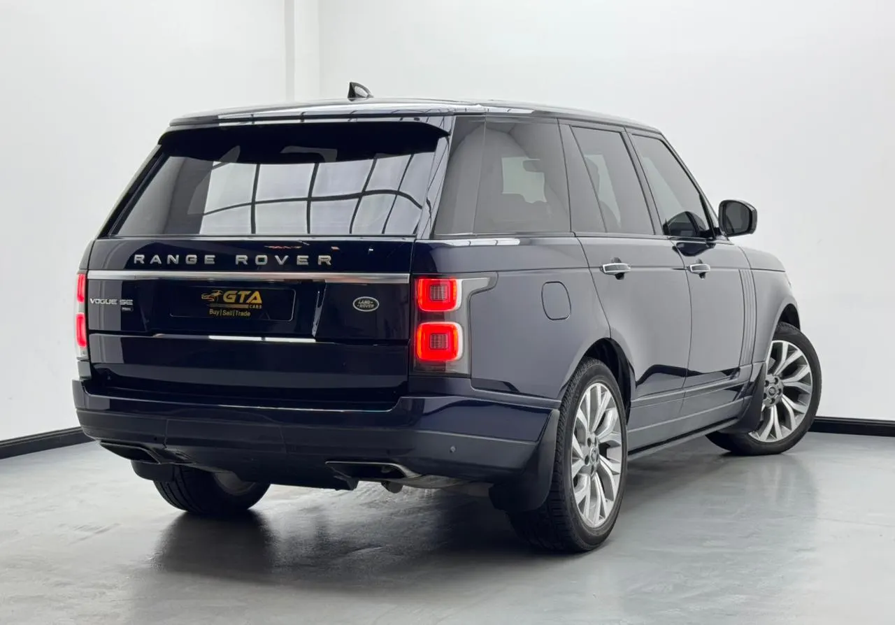 Range Rover Vogue SE Supercharged P525 photo 6