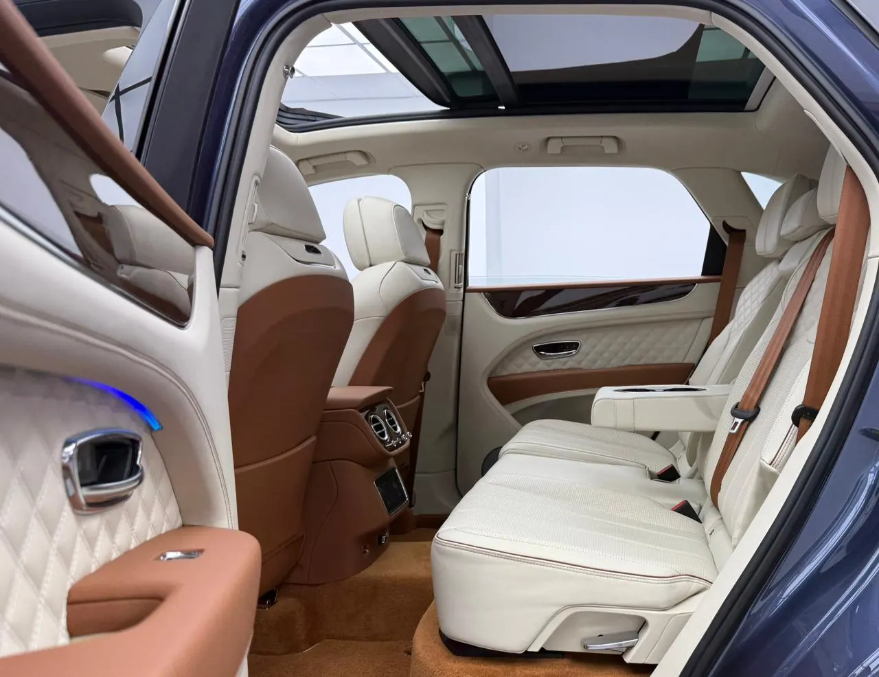 Bentley Bentayga V8