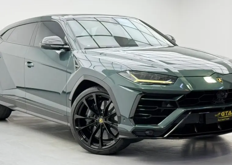 Lamborghini Urus Standard