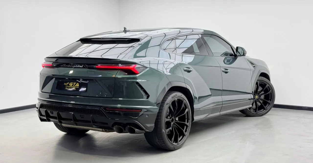 Lamborghini Urus Standard photo 7