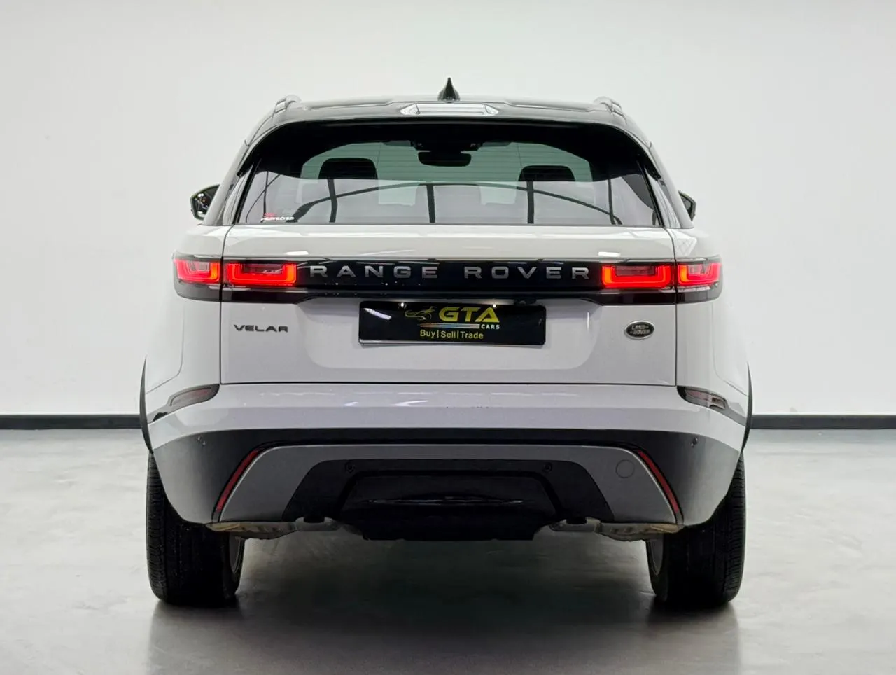 Range Rover Velar P250 SE R-Dynamic photo 7