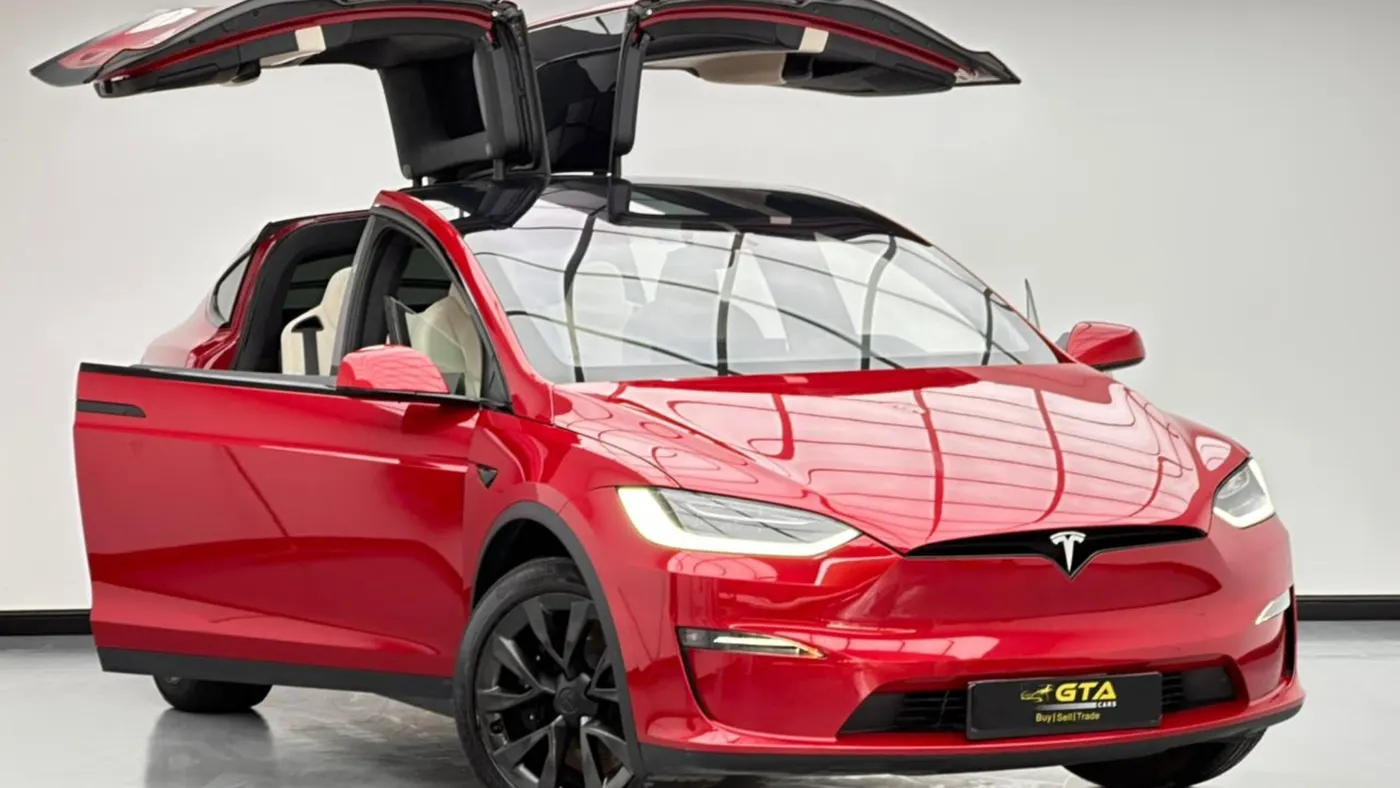 Tesla Model X Long Range photo 2