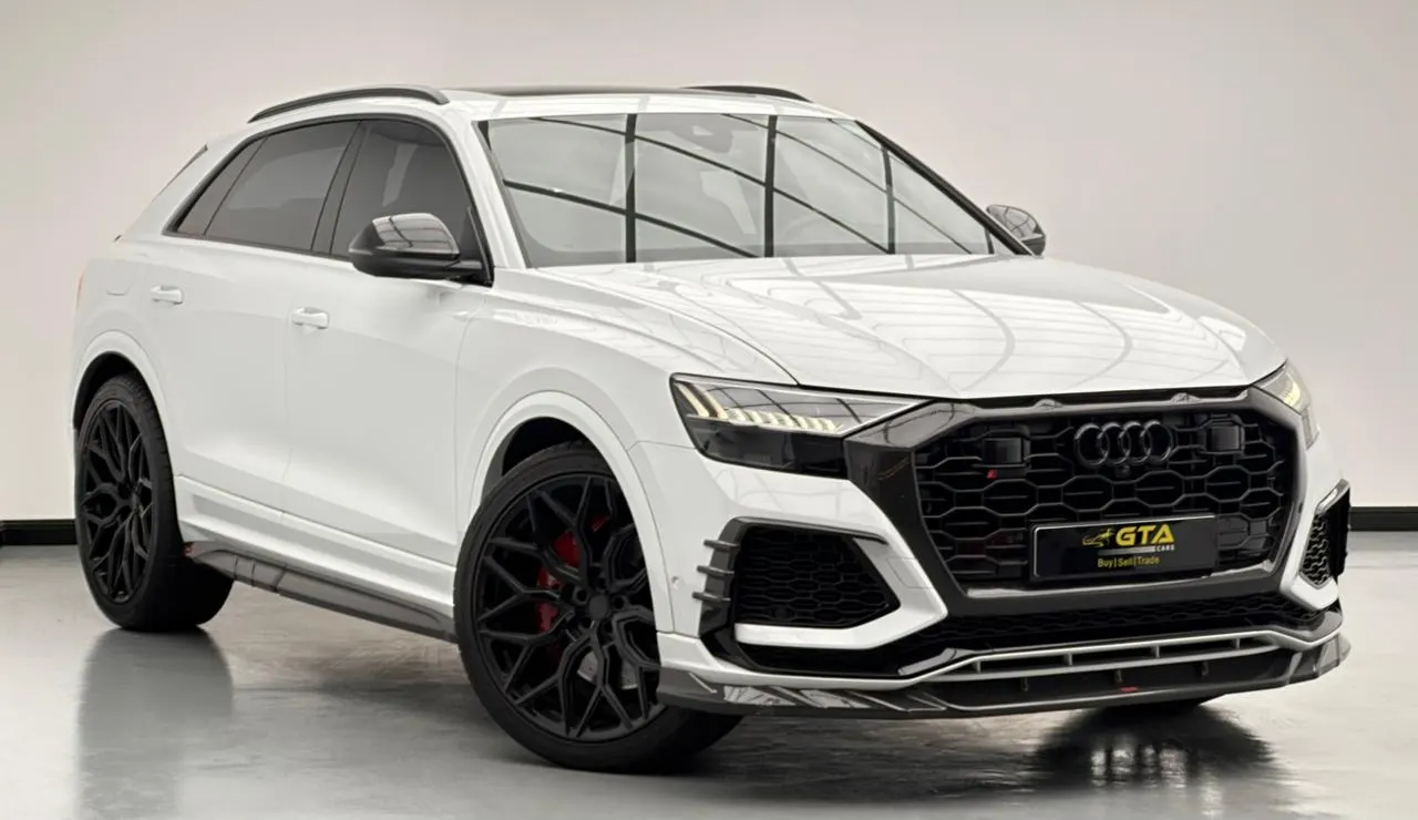 Audi RS Q8 photo 4