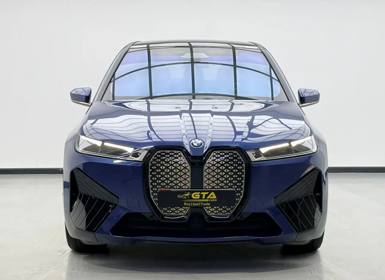 BMW iX M60 E-Performance photo 3