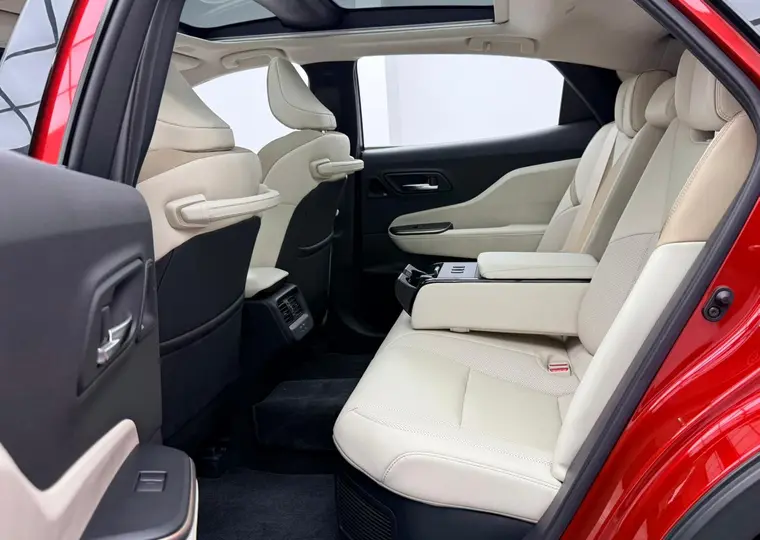 Toyota Crown Platinum