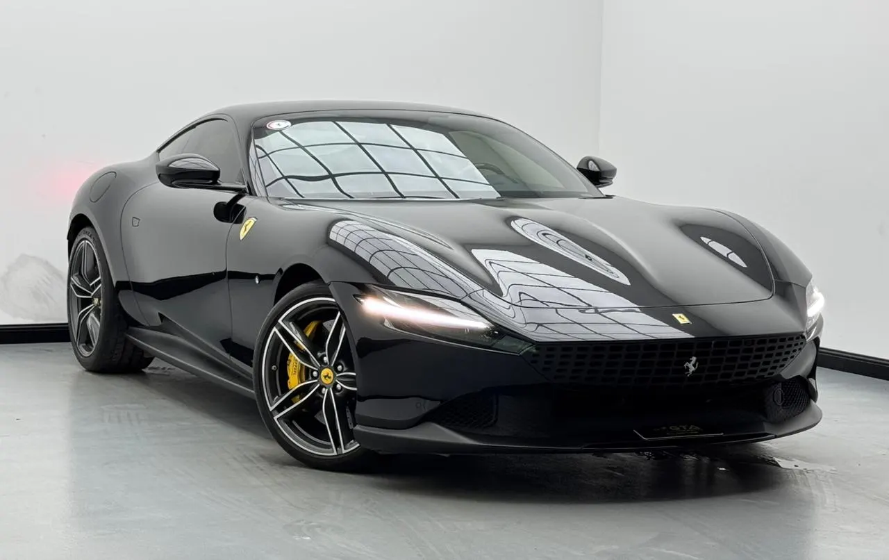 Ferrari Roma photo 2