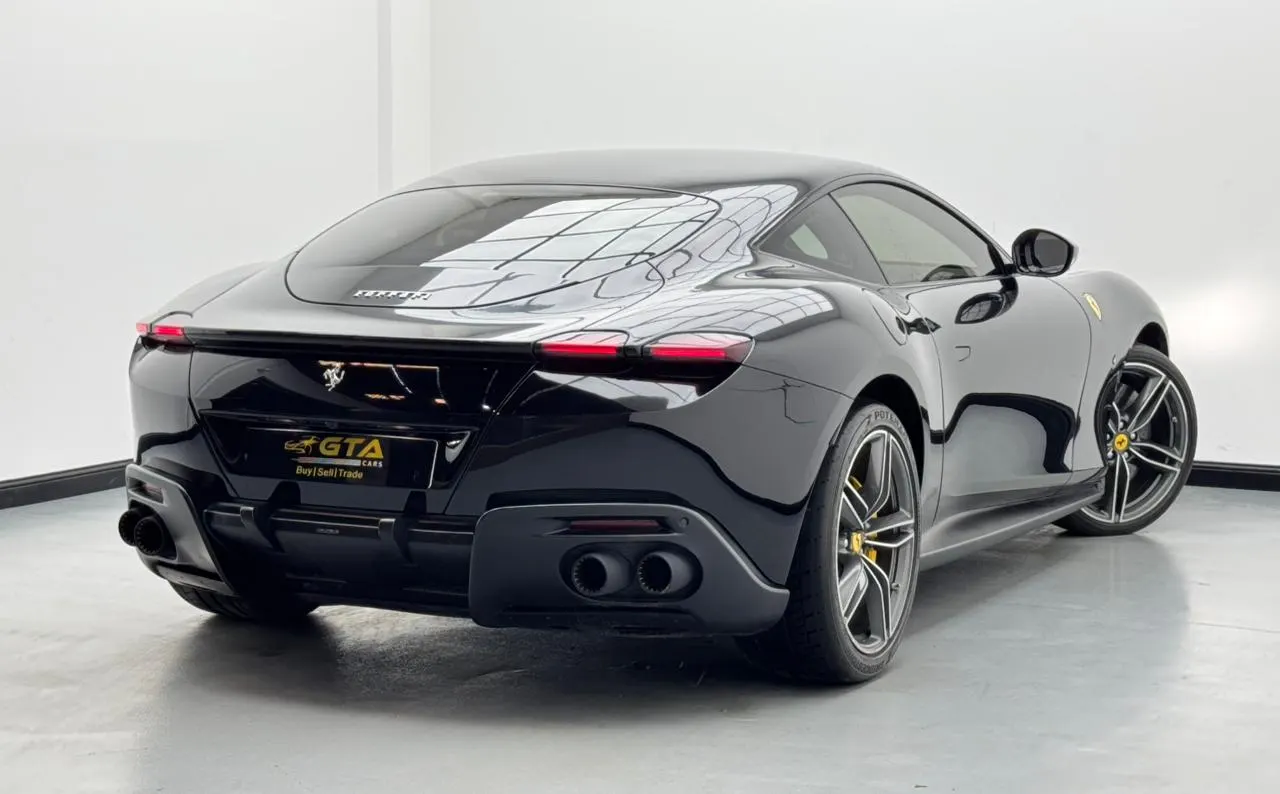Ferrari Roma photo 5