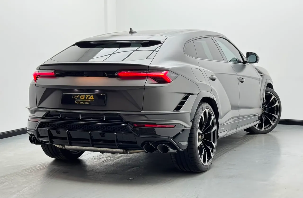 Lamborghini Urus S photo 5