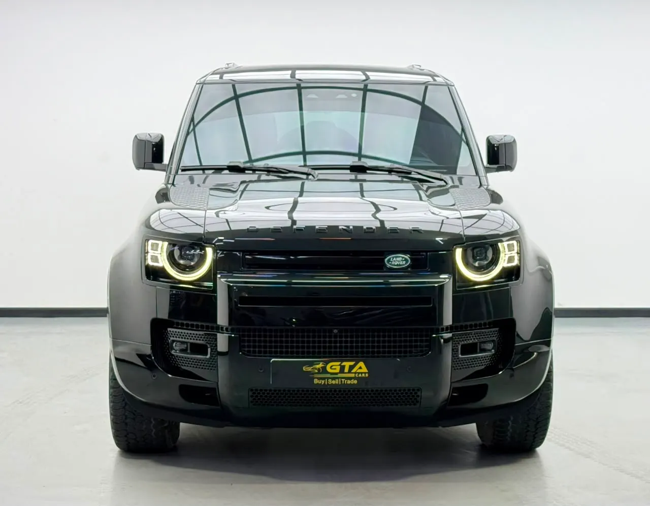 Land Rover Defender 110 HSE P400 photo 3