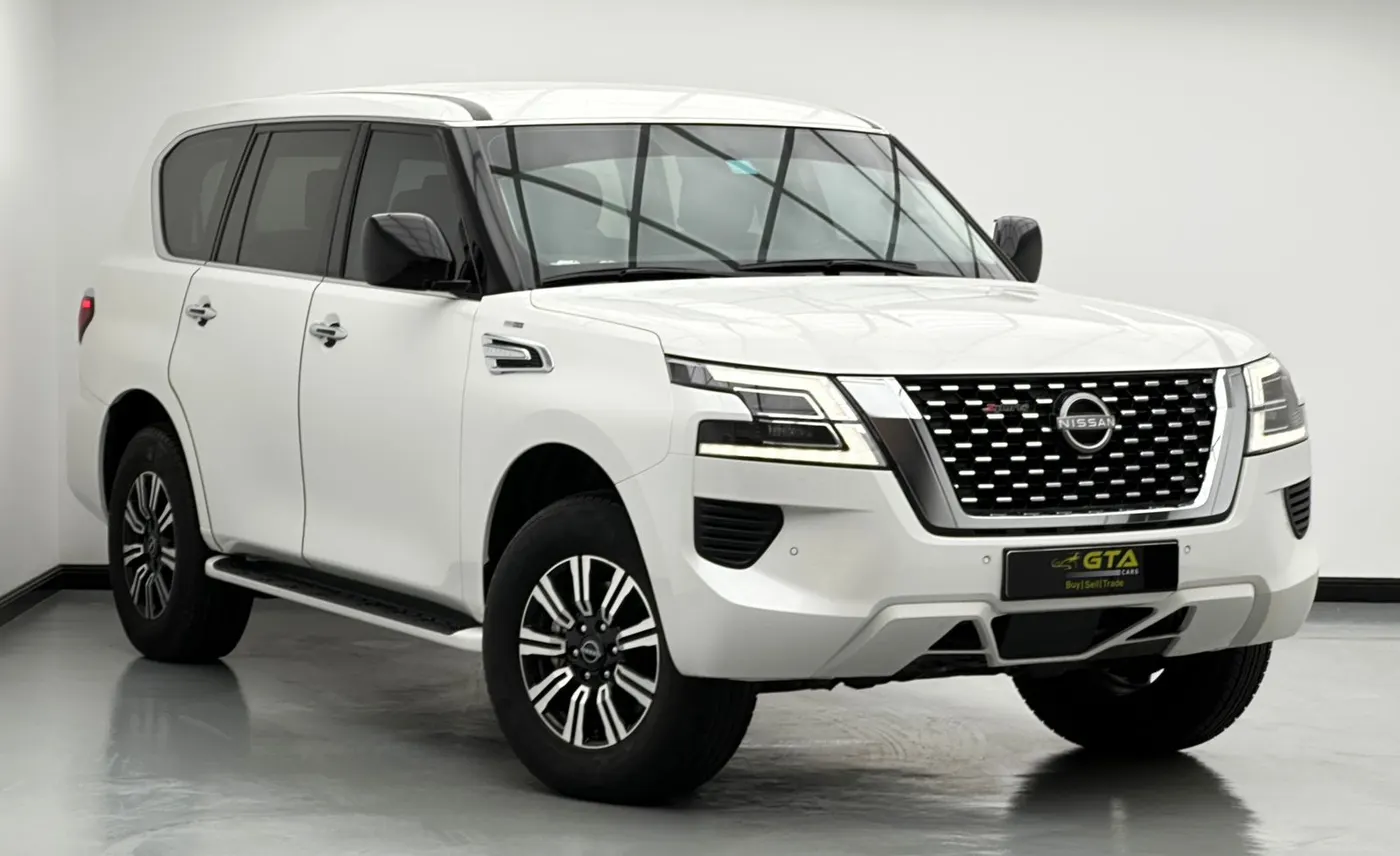 Nissan Patrol SE photo 3