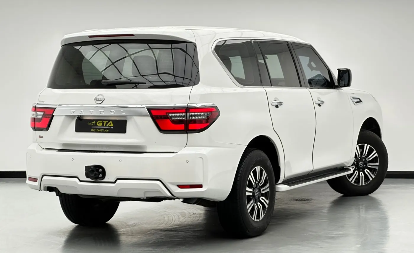 Nissan Patrol SE photo 6