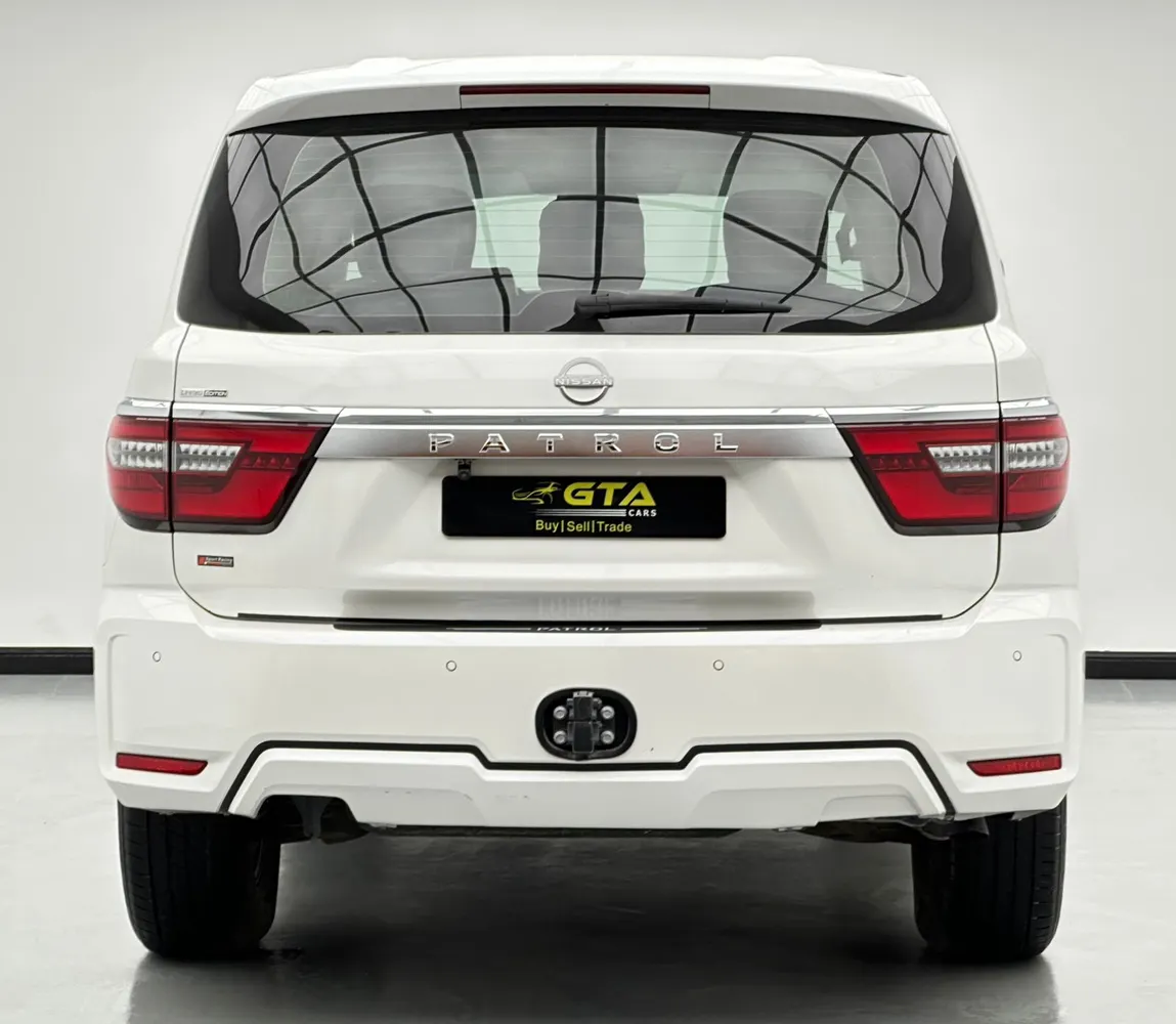 Nissan Patrol SE photo 7