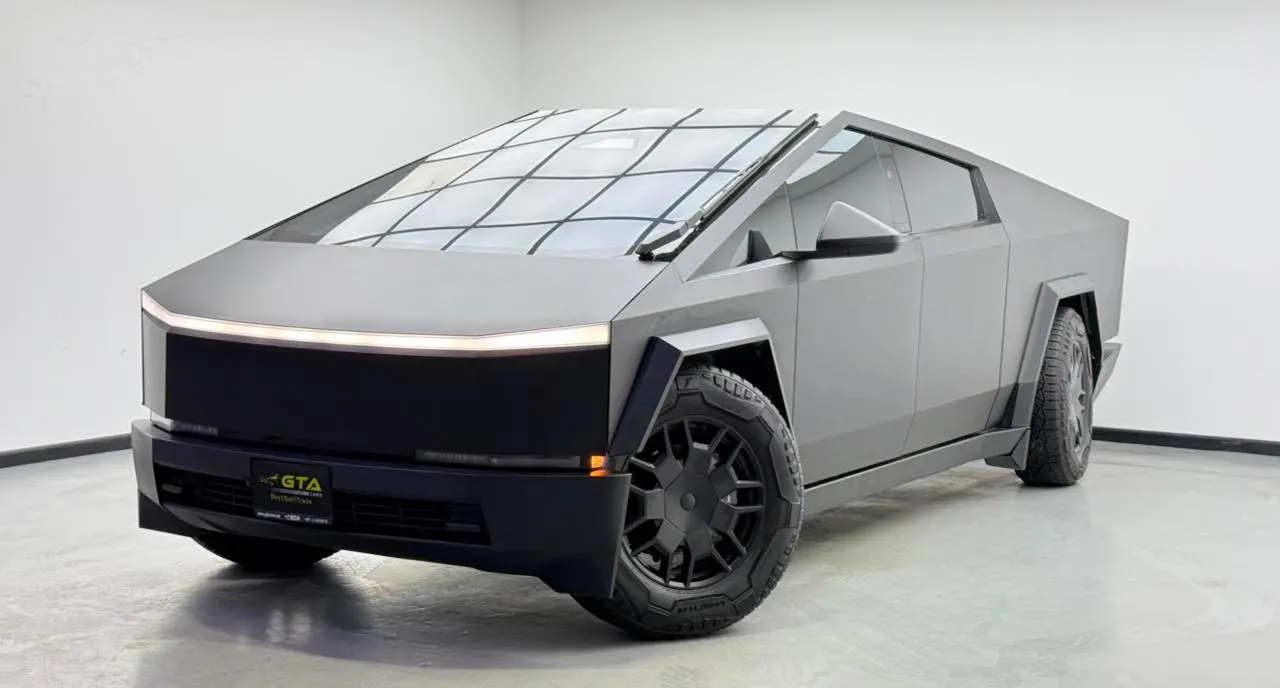 Tesla Cybertruck Beast photo 5
