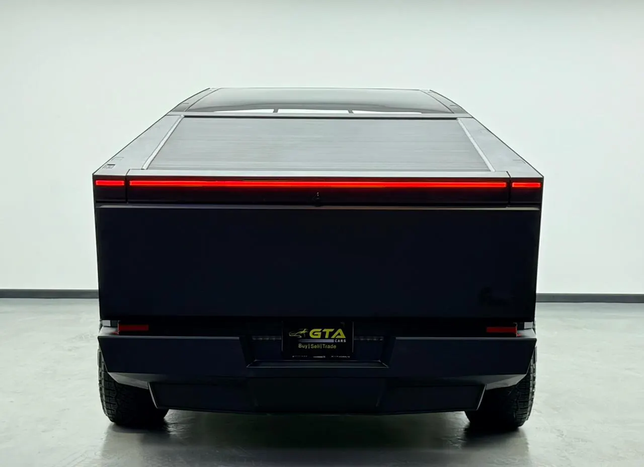 Tesla Cybertruck Beast photo 7